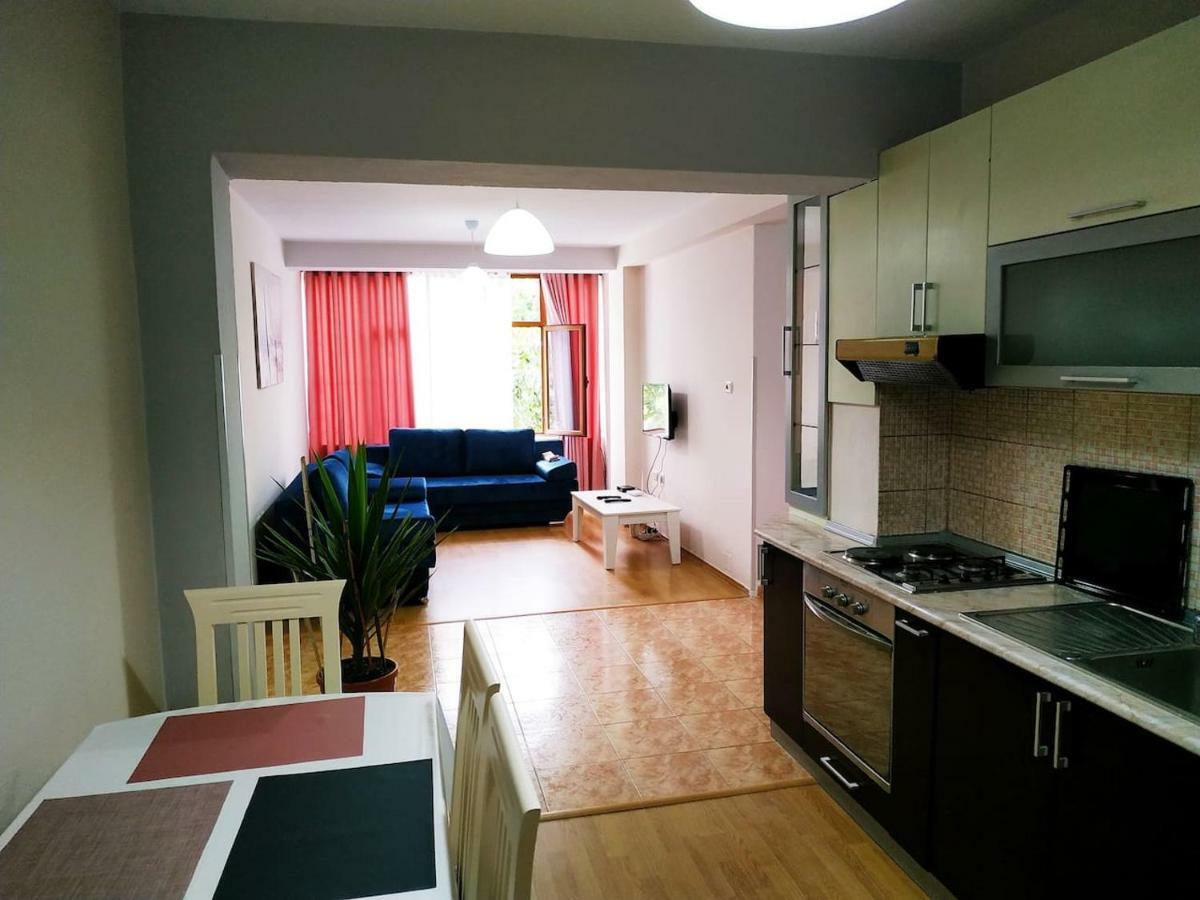 Lovely Apt At The Heart Of The City&Near The Lake Pogradec Exterior foto